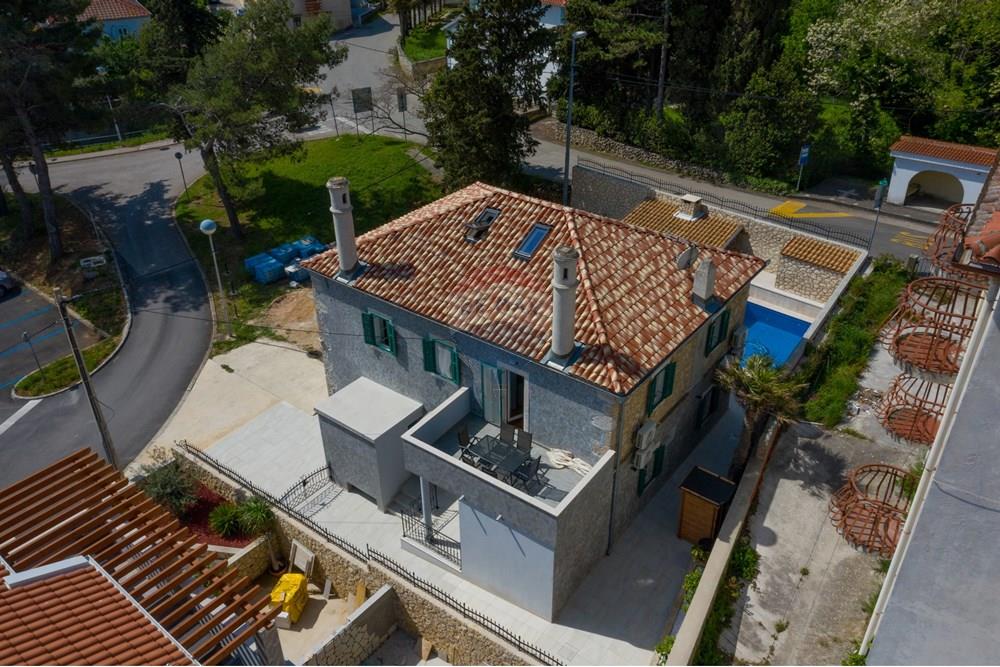 Vacation Property - Za prodaju - Mali Lošinj, Hrvatska - DJI_0380.jpg - 300431125-31