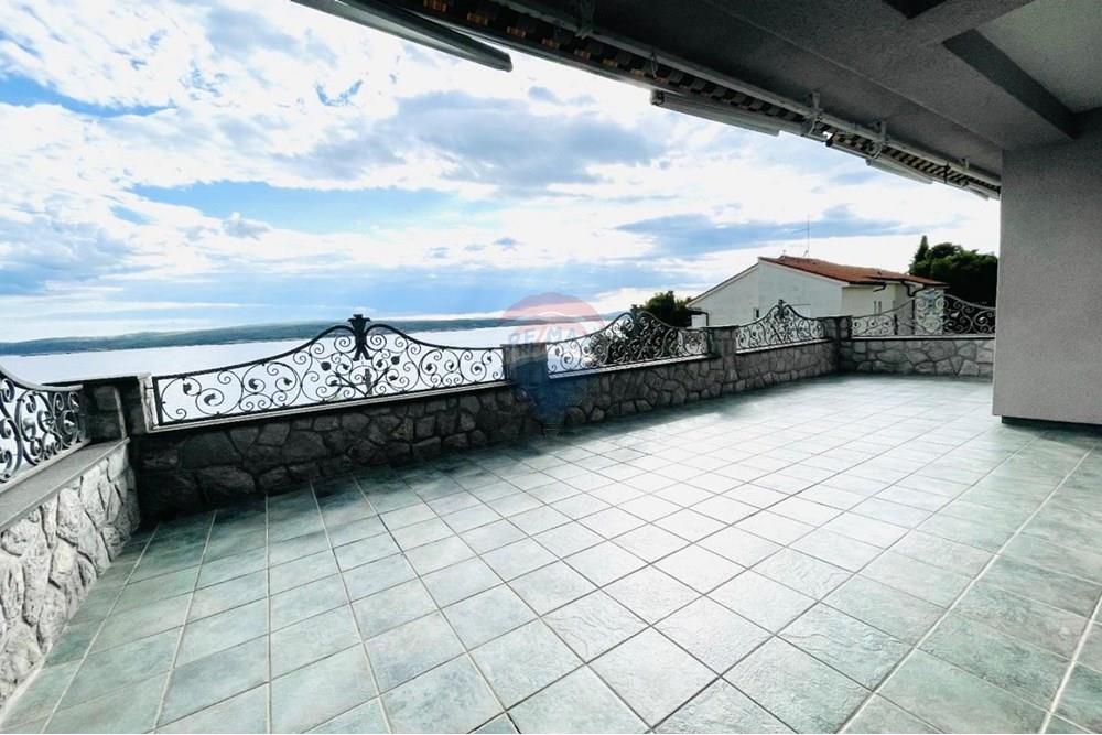 Stan-Apartman - Za prodaju - Crikvenica, Hrvatska - 1756836135_whatsapp-slika-2025-07-18-u-13.jpg - 300561031-71