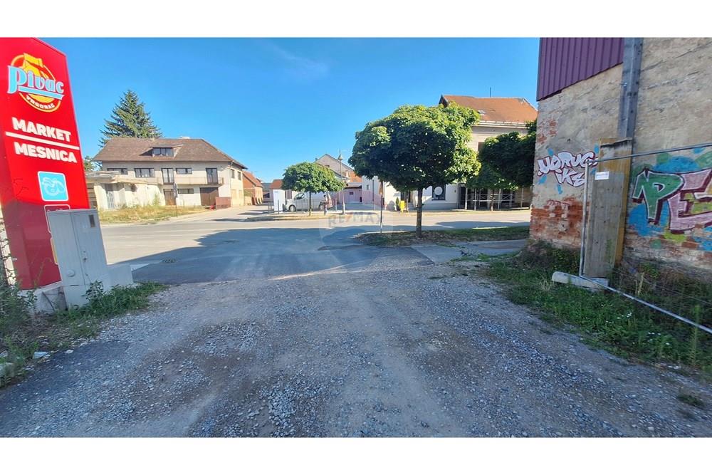 Građevinsko zemljište - Za prodaju - Petrinja, Hrvatska - 20250717_174345.jpg - 300761001-274