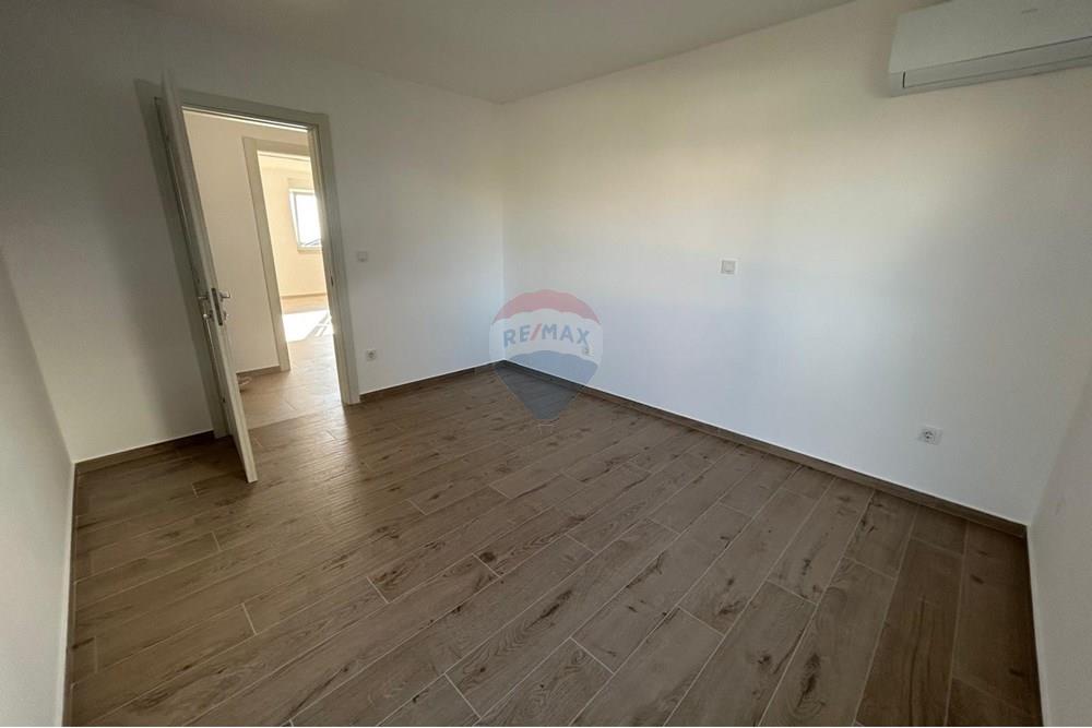 Stan-Apartman - Za prodaju - Povljana, Hrvatska - WhatsApp Image 2025-05-05 at 10.58.54_729bda40.jpg - 300411003-2065