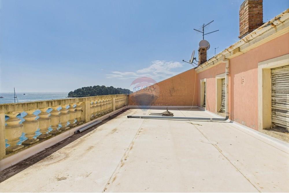 Stan-Apartman - Za prodaju - Rovinj, Hrvatska - 1752595423_cam04300g0-pr0069-still008.jpg - 300571007-369