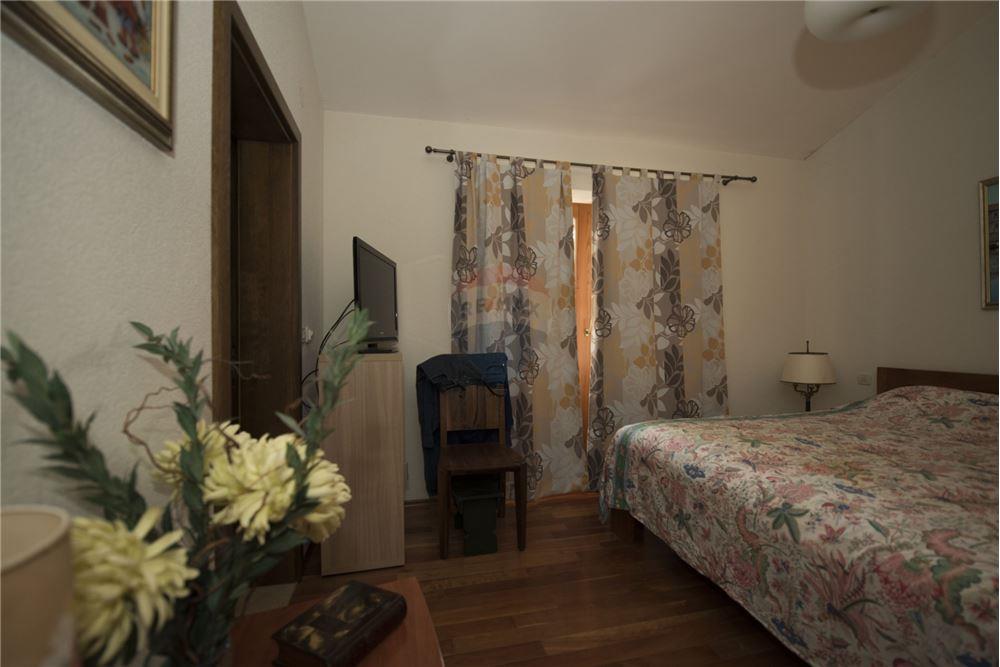 Kuća  - Za prodaju - Rogoznica, Hrvatska - 50 - 300351012-1