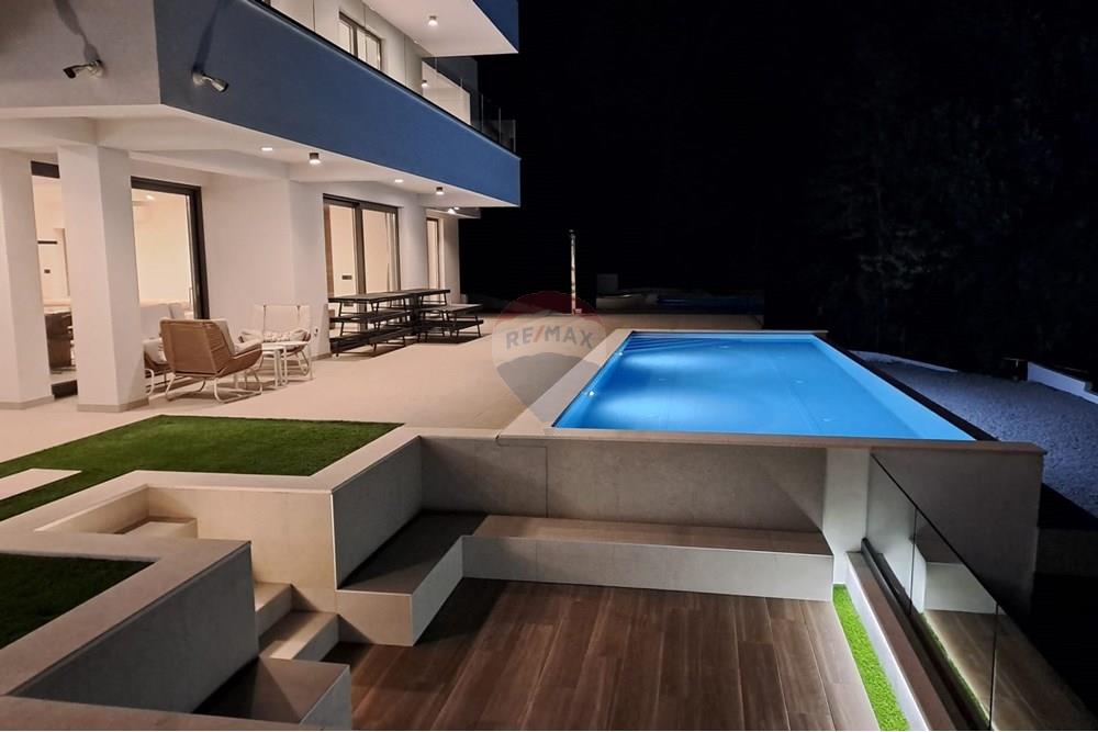 Kuća  - Za prodaju - Lovran, Hrvatska - 27.jpg - 300421024-872