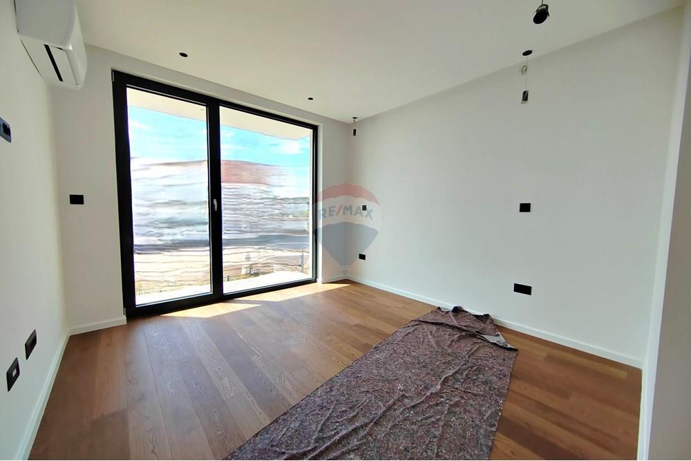 Stan-Apartman - Za prodaju - Krk, Hrvatska - IMG_20250908_122238.jpg - 300621003-1516