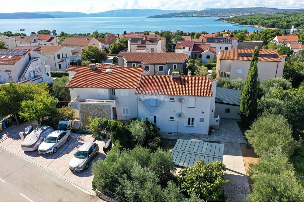 Kuća  - Za prodaju - Punat, Hrvatska - 1762163843_dji_0267.jpg - 300621005-223