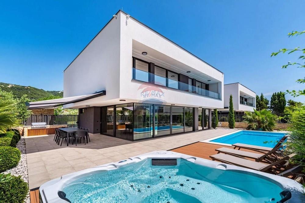 Kuća  - Za prodaju - Rab, Hrvatska - 1770070550_original_1720009215_7.jpg - 300561031-105