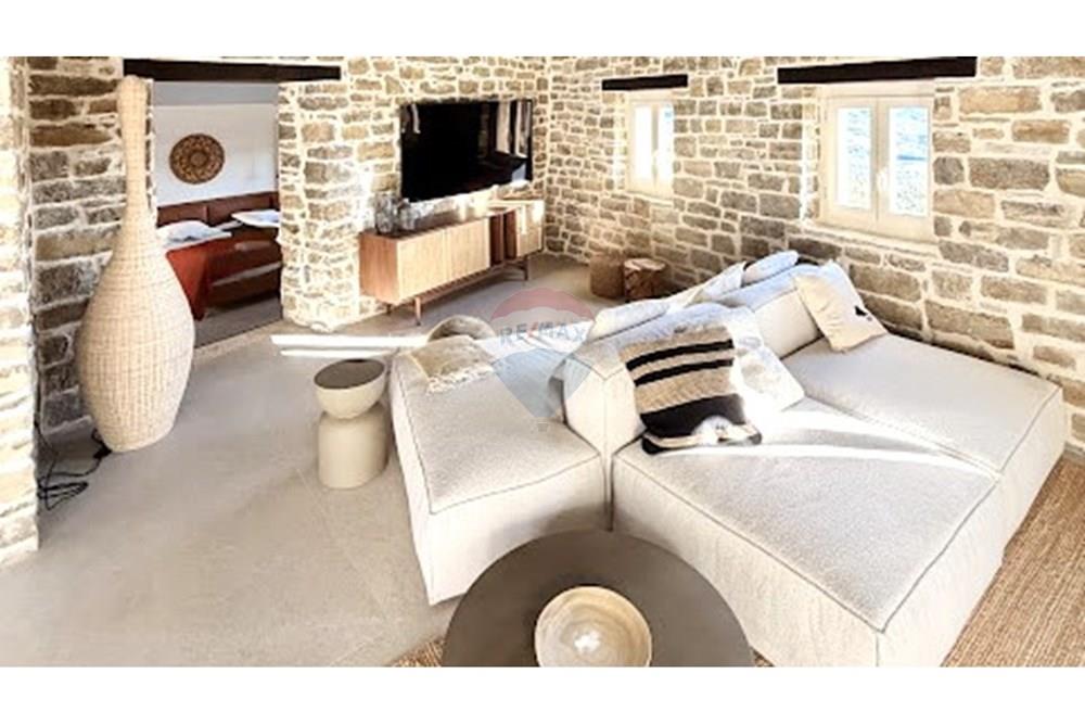 Kuća  - Za prodaju - Oprtalj, Hrvatska - 7.jpeg - 300441010-524