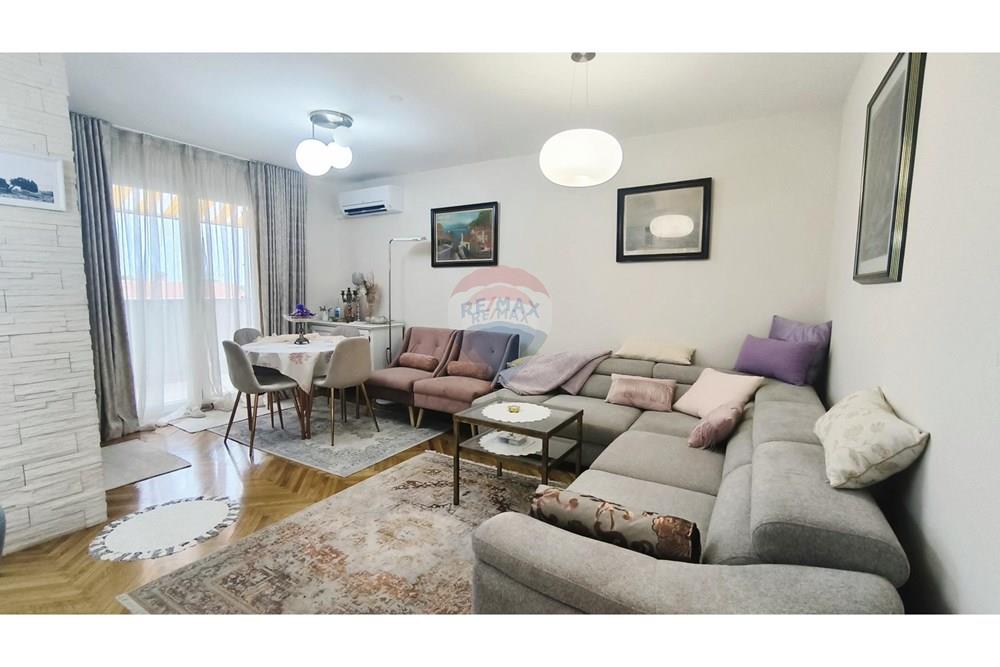 Residential - Kondo/ Apartemen - Fažana, Croatia - HR - 1755851761_img_20250821_185458.jpg - 300041107-192