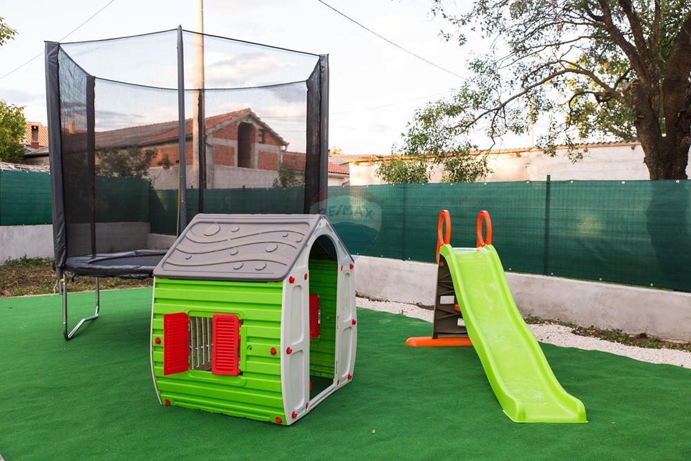 Kuća u stilu odmarališta - Za prodaju - Benkovac, Hrvatska - kuca-6481.jpg - 300501033-62