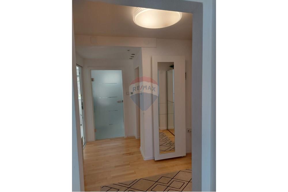 Kuća  - Za prodaju - Rovinj, Hrvatska - IMG-20250317-WA0038.jpg - 300611005-1313