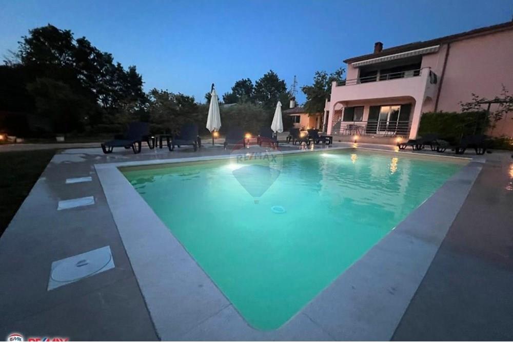 Kuća  - Za prodaju - Labin, Hrvatska - 1755856491_467276510.jpg - 300291001-1604