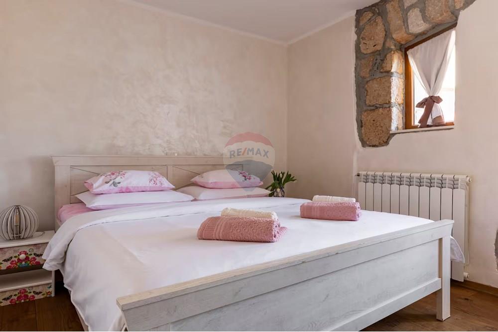 Kuća  - Za prodaju - Mošćenička Draga, Hrvatska - 13.jpg - 300421024-864