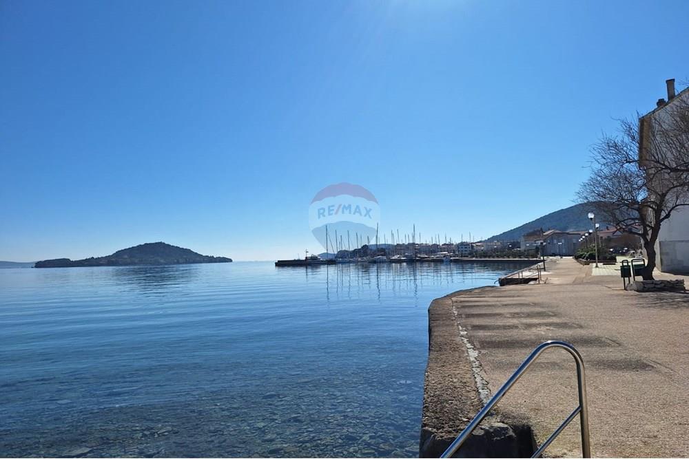 Kuća posebne arhitekture - Za prodaju - Preko, Hrvatska - e3d67686-01bb-453f-9cea-26639b4e99f3.jpeg - 300501008-4234