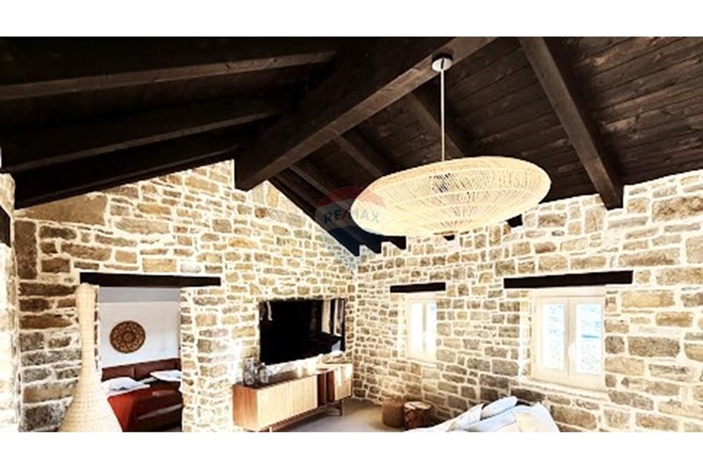 Kuća  - Za prodaju - Oprtalj, Hrvatska - 6.jpeg - 300441010-524