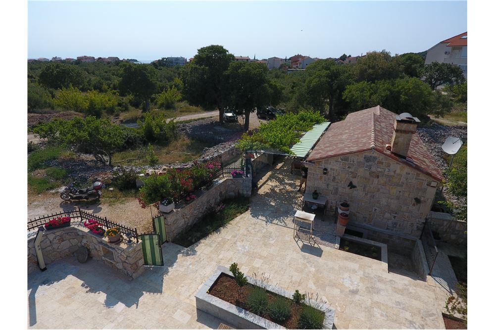 Kuća  - Za prodaju - Rogoznica, Hrvatska - 60 - 300351012-1