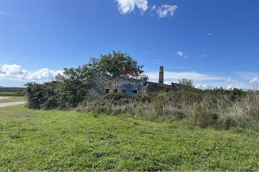 Dzīvojamais - Savrupmāja - Pula, Horvātija - HR - 1759177049_img_5521.jpg - 300041089-474