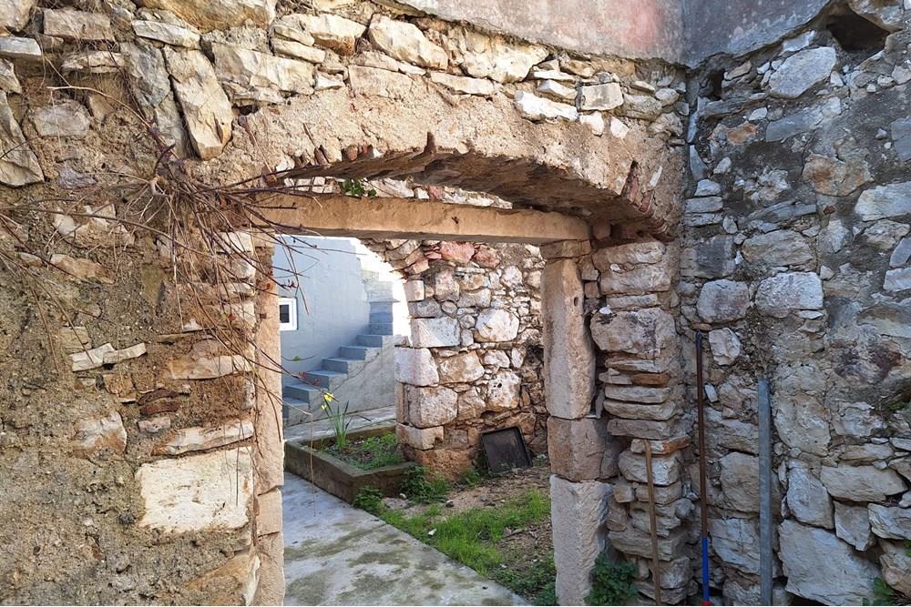 Kuća posebne arhitekture - Za prodaju - Preko, Hrvatska - 550d2dff-72a8-4b9a-bc22-dd7acad5474b.jpeg - 300501008-4234