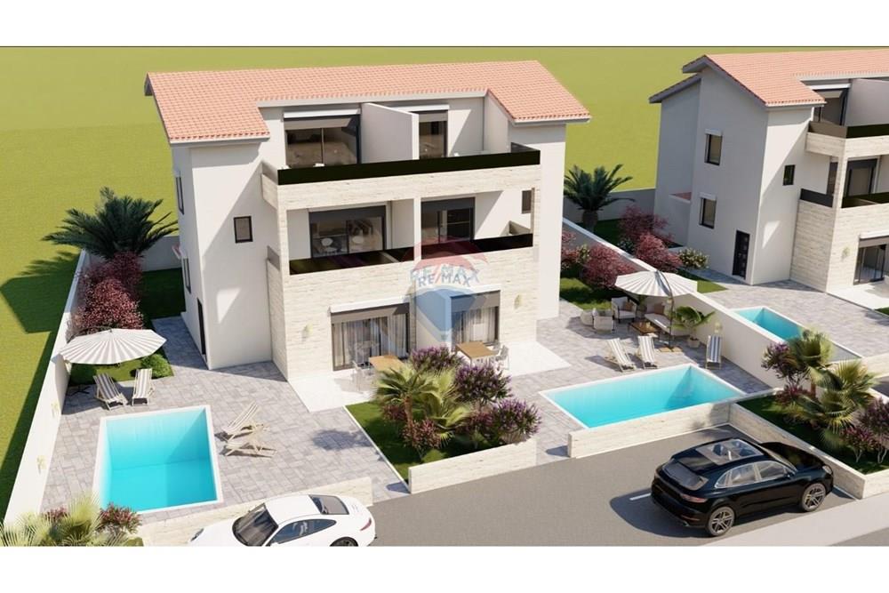 Kuća  - Za prodaju - Sveti Lovreč, Hrvatska - 1763036397_screenshot_2.jpg - 300391028-448