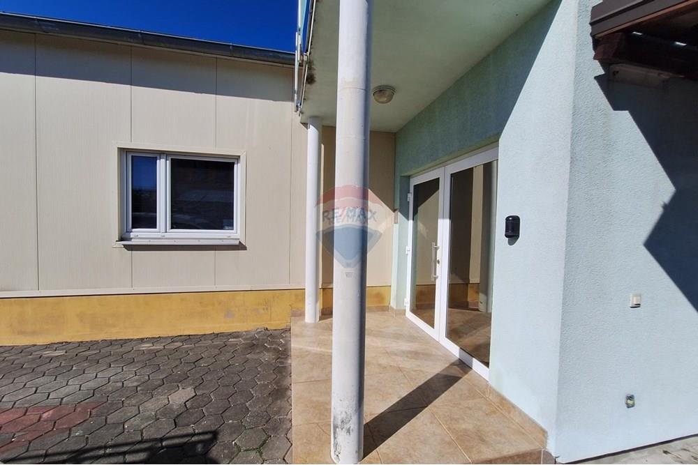 Kuća  - Za prodaju - Matulji, Hrvatska - 1741697496_20250306_132422.jpg - 300421020-712