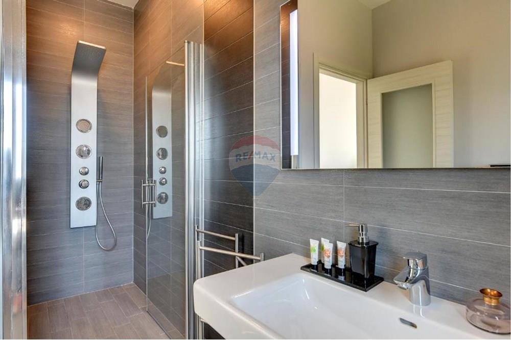 Kuća  - Za prodaju - Medulin, Hrvatska - 28.jpg - 300041074-637