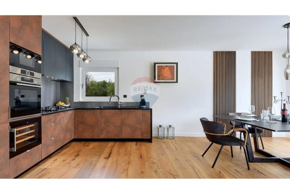 Vila - Za prodaju - Marčana, Hrvatska - IMG-20250725-WA0074.jpg - 300421051-40