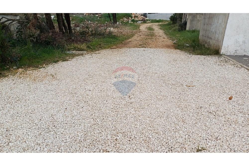 Residential - भूमि - Vodnjan, क्रोएशिया - HR - 20250321_095449_resized.jpg - 300041074-608