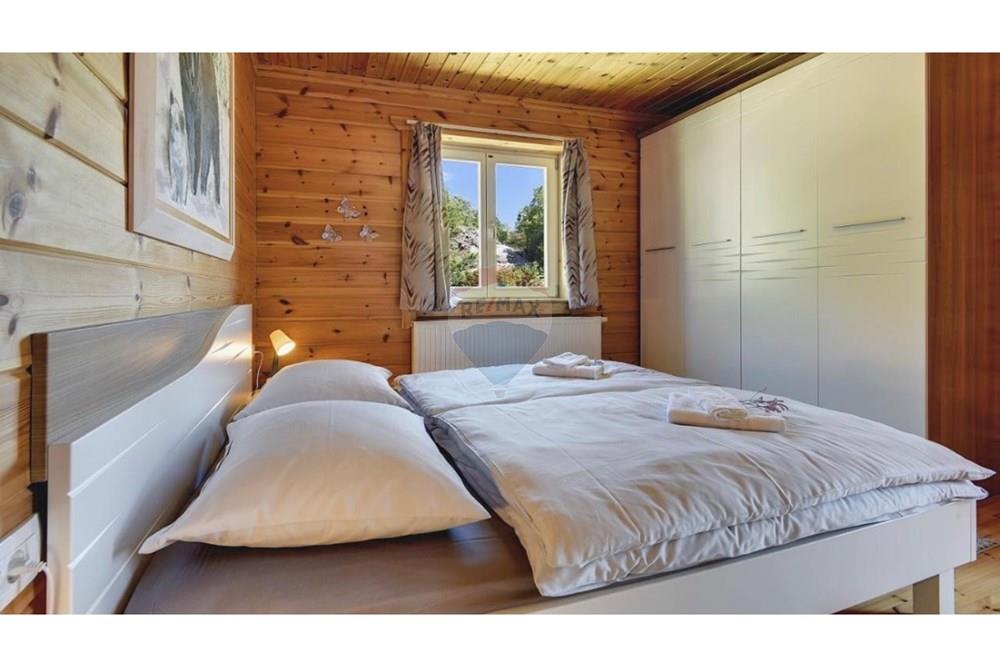 Planinska kuća - Za prodaju - Mrkopalj, Hrvatska - image00022.jpeg - 300771004-83