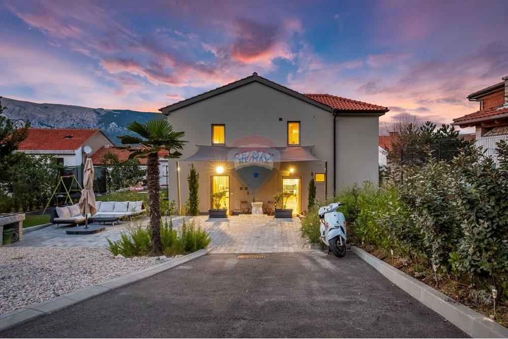 Kuća  - Za prodaju - Baška, Hrvatska - 1764280358_00-hauptbild.jpg - 300621004-749