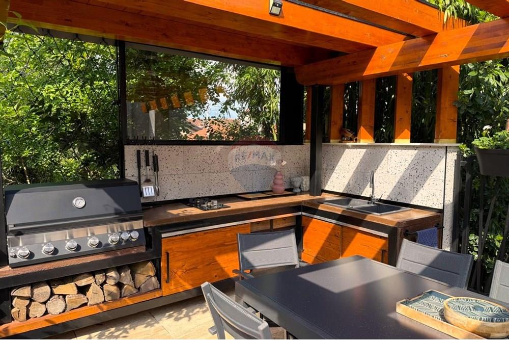 Kuća  - Za prodaju - Lovran, Hrvatska - 2.jpg - 300421024-833