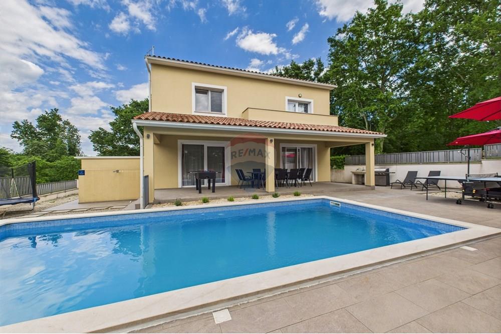 Kuća  - Za prodaju - Svetvinčenat, Hrvatska - CAM04300G0-PR0063-STILL028.jpg - 300041074-603