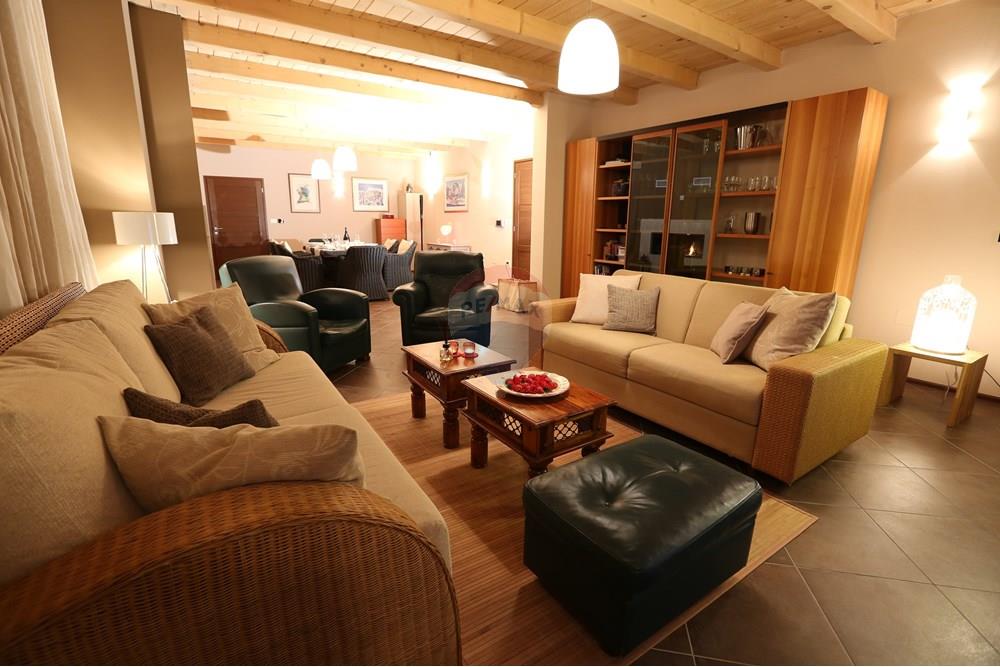 Vila - Za prodaju - Svetvinčenat, Hrvatska - IMG_8842 - Copy - Copy.JPG - 300261158-44