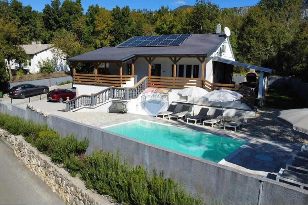 Kuća  - Za prodaju - Crikvenica, Hrvatska - 1761076649_img-20251014-wa0004.jpg - 300561033-14