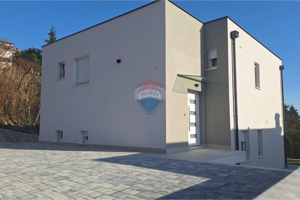 Kuća  - Za prodaju - Kastav, Hrvatska - 1768844066_20260119_132655.jpg - 300421020-772