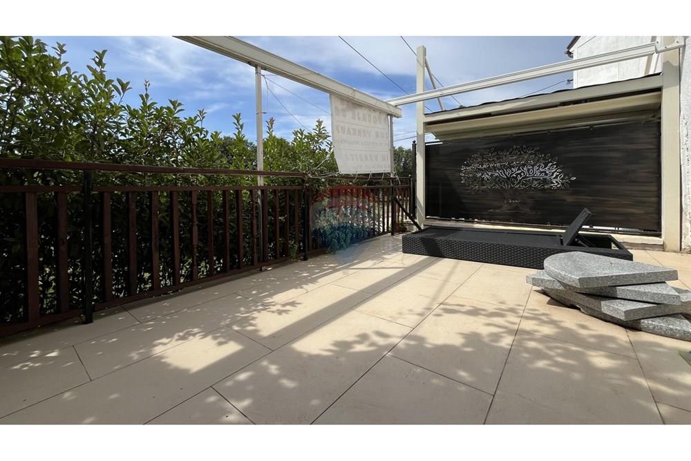 Kuća  - Za prodaju - Vrsar, Hrvatska - 1754656901_img_8272.jpeg - 300391029-324