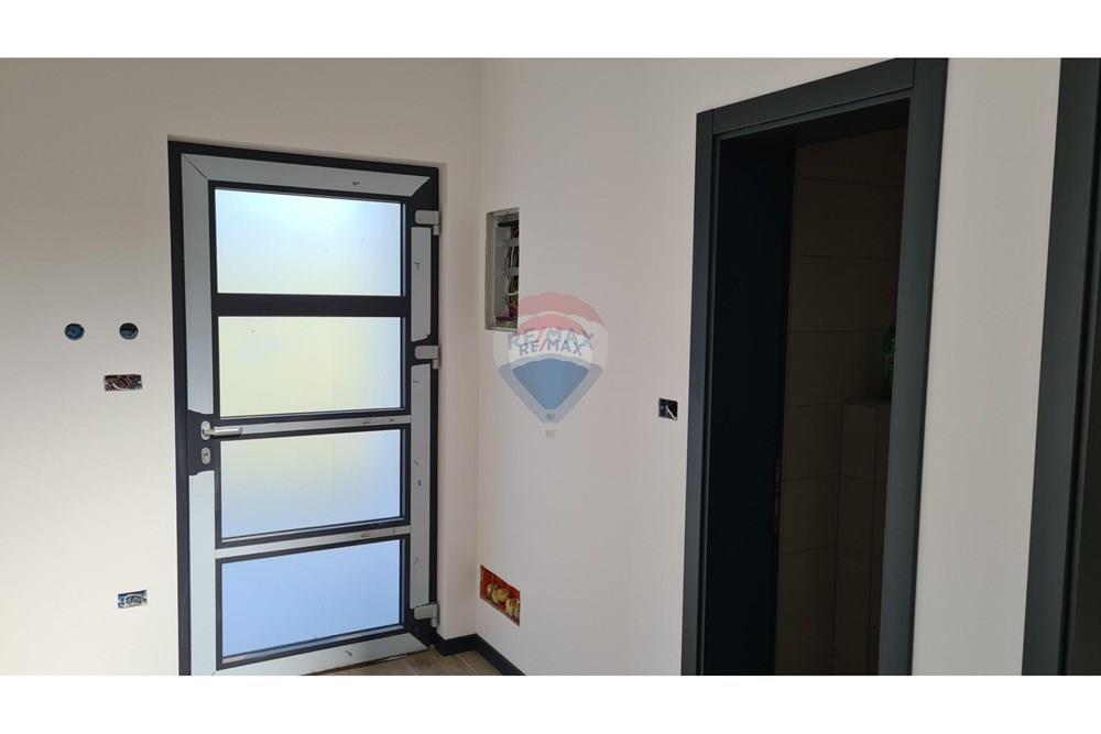 Kuća  - Za prodaju - Poreč, Hrvatska - 1763808525_original_1698464358_20231023_123634.jpg - 300391034-322