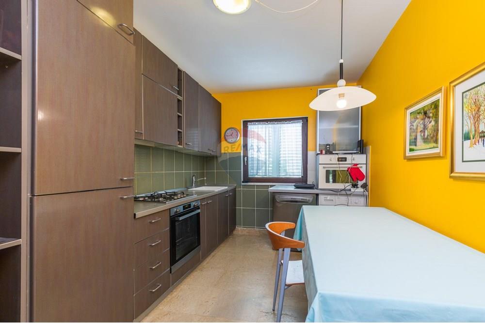 Kuća  - Za prodaju - Punat, Hrvatska - 8908cb21-e467-4f88-a2c8-df1a451fdc14.jpeg - 300621003-1537