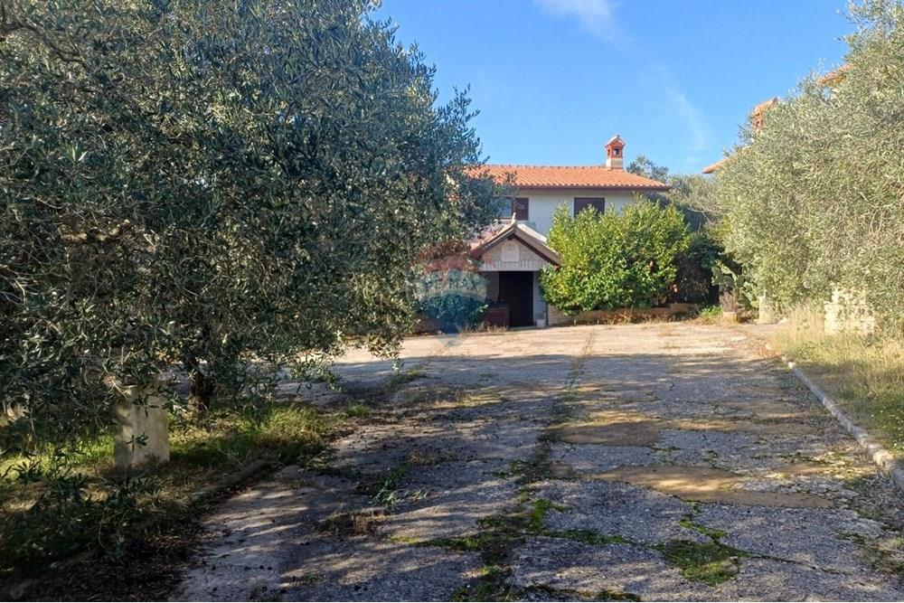 Kuća  - Za prodaju - Medulin, Hrvatska - 1764335288_20251106_103532.jpg - 300041111-73