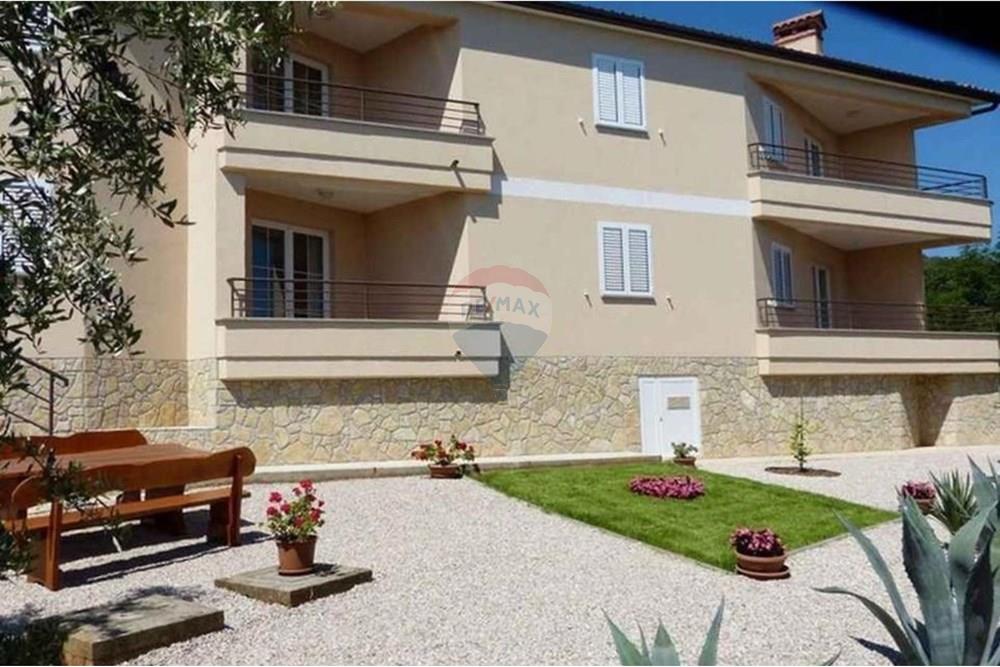 Kuća  - Za prodaju - Labin, Hrvatska - 534567033.jpg - 300291006-682