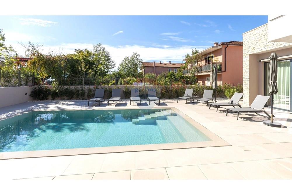 Kuća  - Za prodaju - Umag, Hrvatska - 54.jpg - 300441010-523