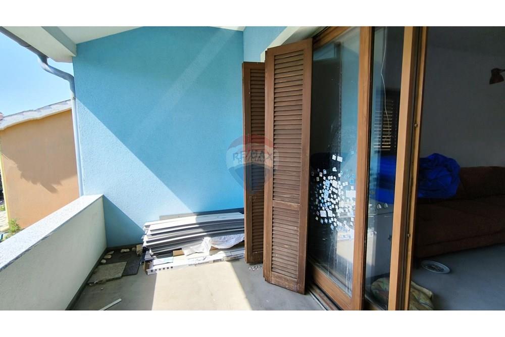 Kuća  - Za prodaju - Pula, Hrvatska - 1757674603_img_20250912_123223.jpg - 300041053-7394