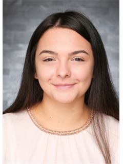 Chiara D´Arelli - RE/MAX Plus 1