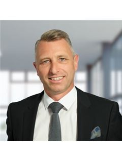 Rudolf Arnold - RE/MAX in Regensburg