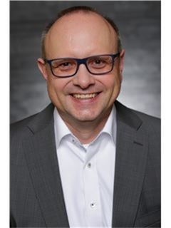 Sven Buschlinger - RE/MAX Plus 1