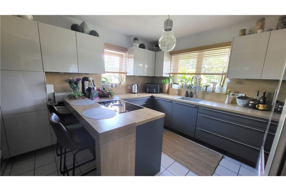 Prédio Habitacional - Casa Semi-destacada - Mühlheim - Germany - 11 - 320891001-106