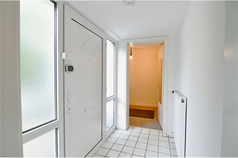 Prédio Habitacional - Apartamento com Jardim - Eppstein - Germany - 5 - 320891002-141