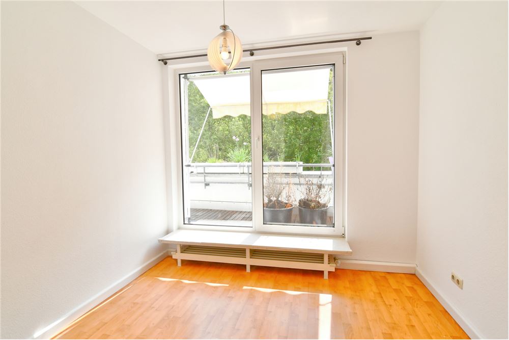 Prédio Habitacional - Apartamento com Jardim - Eppstein - Germany - 9 - 320891002-141