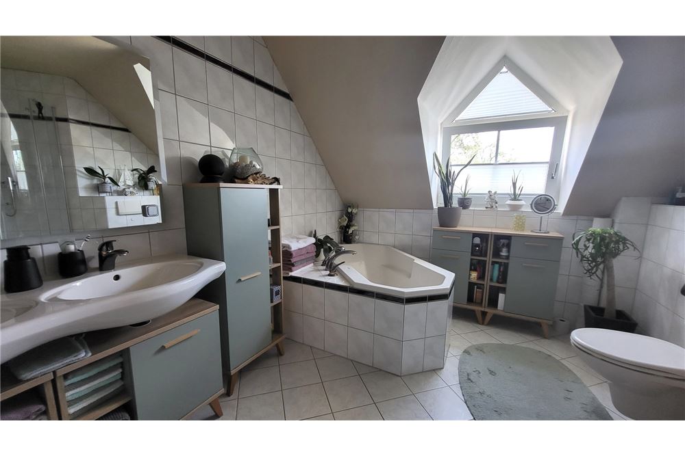 Prédio Habitacional - Casa Semi-destacada - Mühlheim - Germany - 15 - 320891001-106