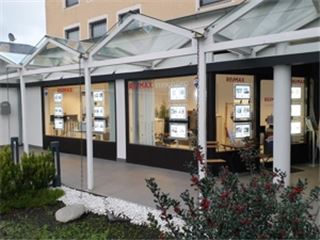 REMAX Immobilien-Zentrale Königstein Office of REMAX Immobilien-Zentrale Königstein - Königstein