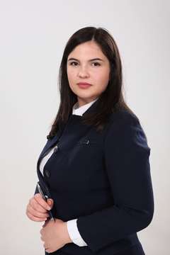 Агент в обучение - Надя Христова Nadya Hristova - RE/MAX Central