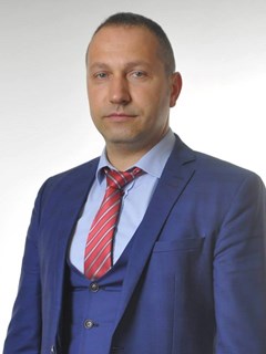 Агент в обучение - Павел Гребчев Pavel Grebchev - RE/MAX Capital